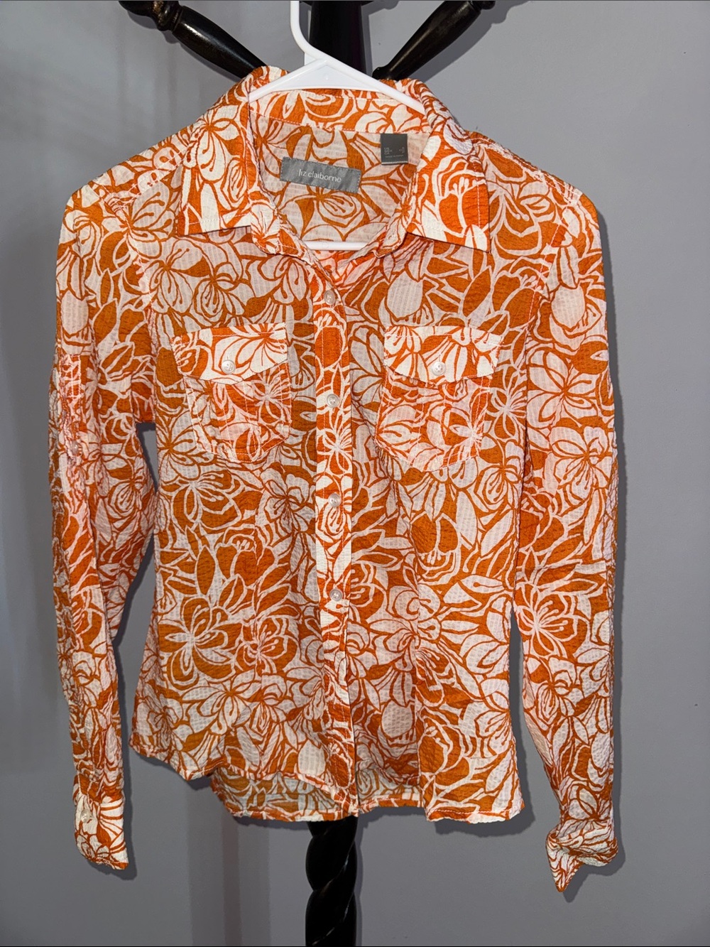 Liz Claiborne Orange and White Floral Button-Down Shirt 31